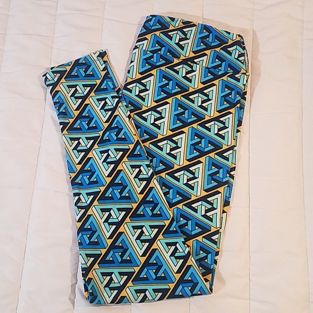 NWOT LuLaRoe Patterned Leggings
